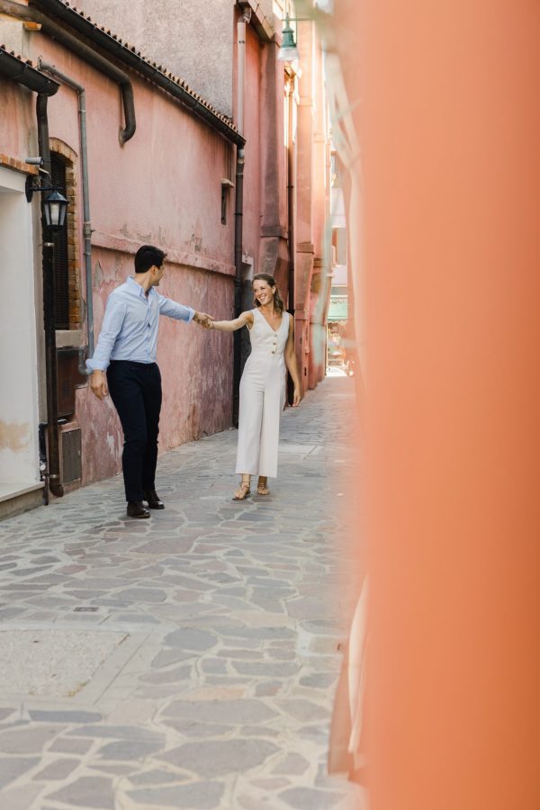 Burano Couple Photos Engagement in Venice