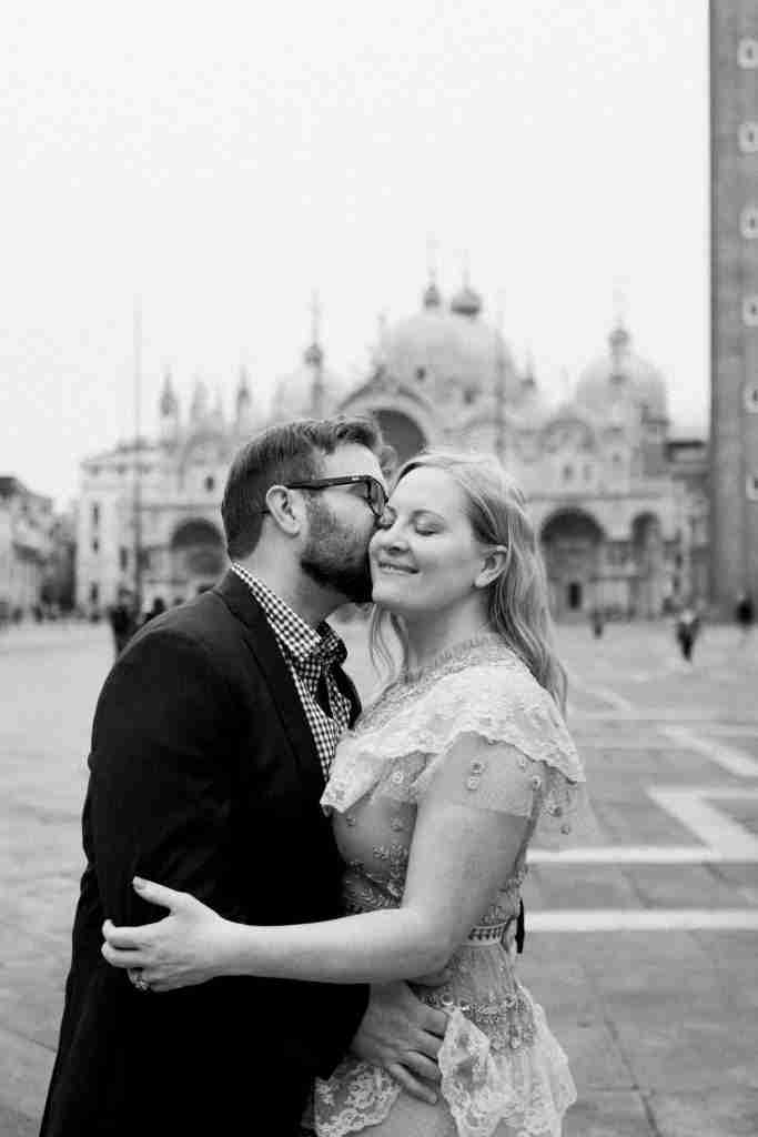Matrimonio Intimo elopement a Venezia, cerimonia in Piazza San Marco Foto matrimonio