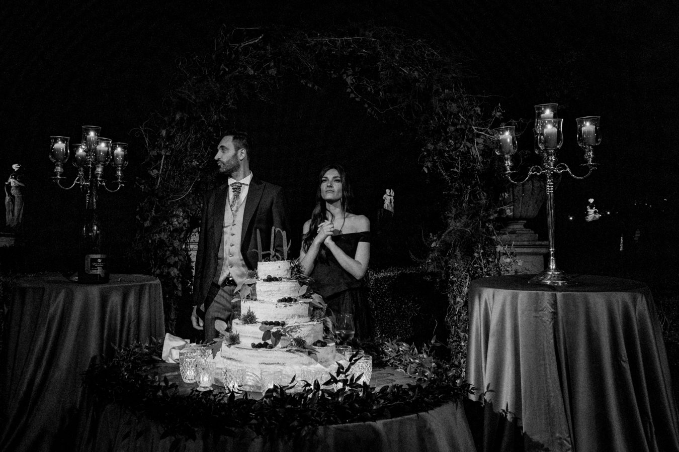 Cut of the cake Luxury Venetian villa wedding in the north of Italy Padova Hills