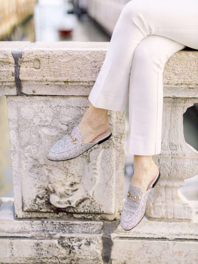 Designer-Shoes-Luxurious-Holiday-in-Venice-Italy-Photoshoot