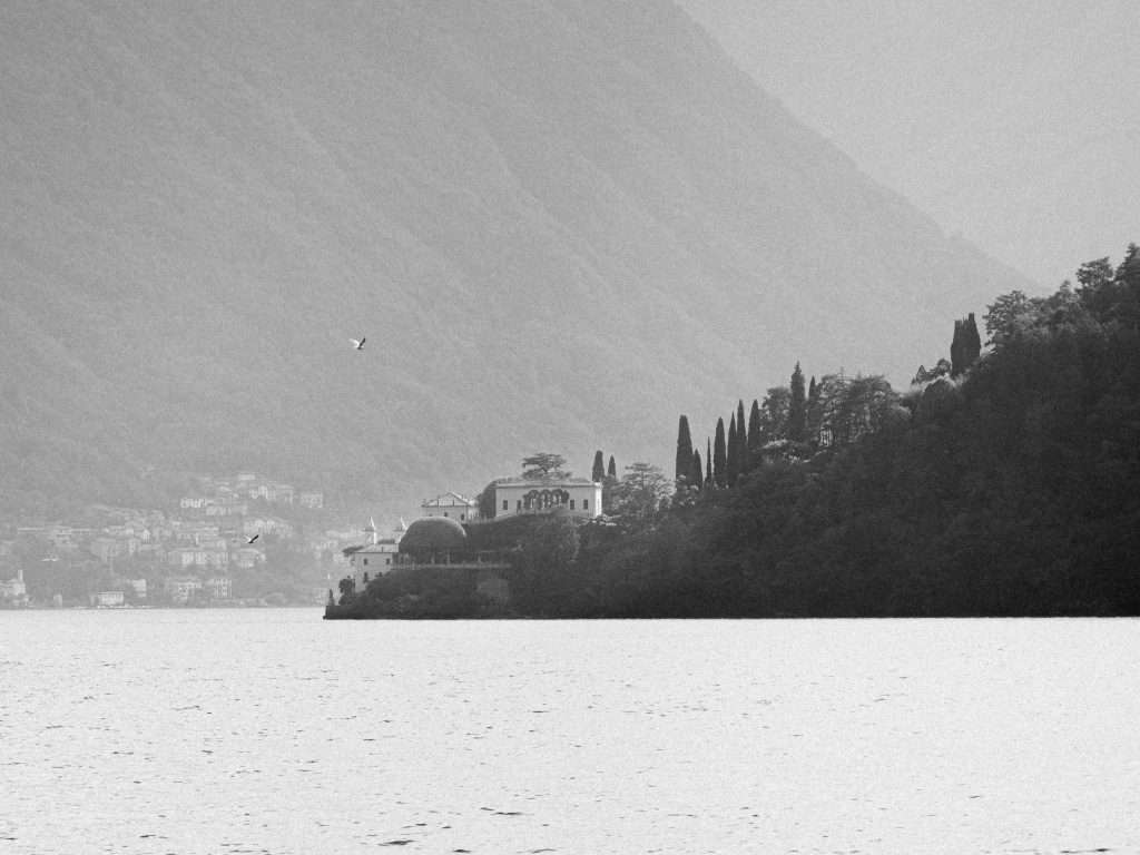 Wedding-photographer-in-Lake-Como-Italy