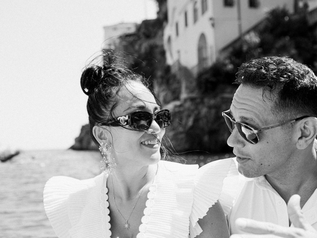 Exploring-the-Amalfi-Coast-A-romantic-boat-ride-for-two