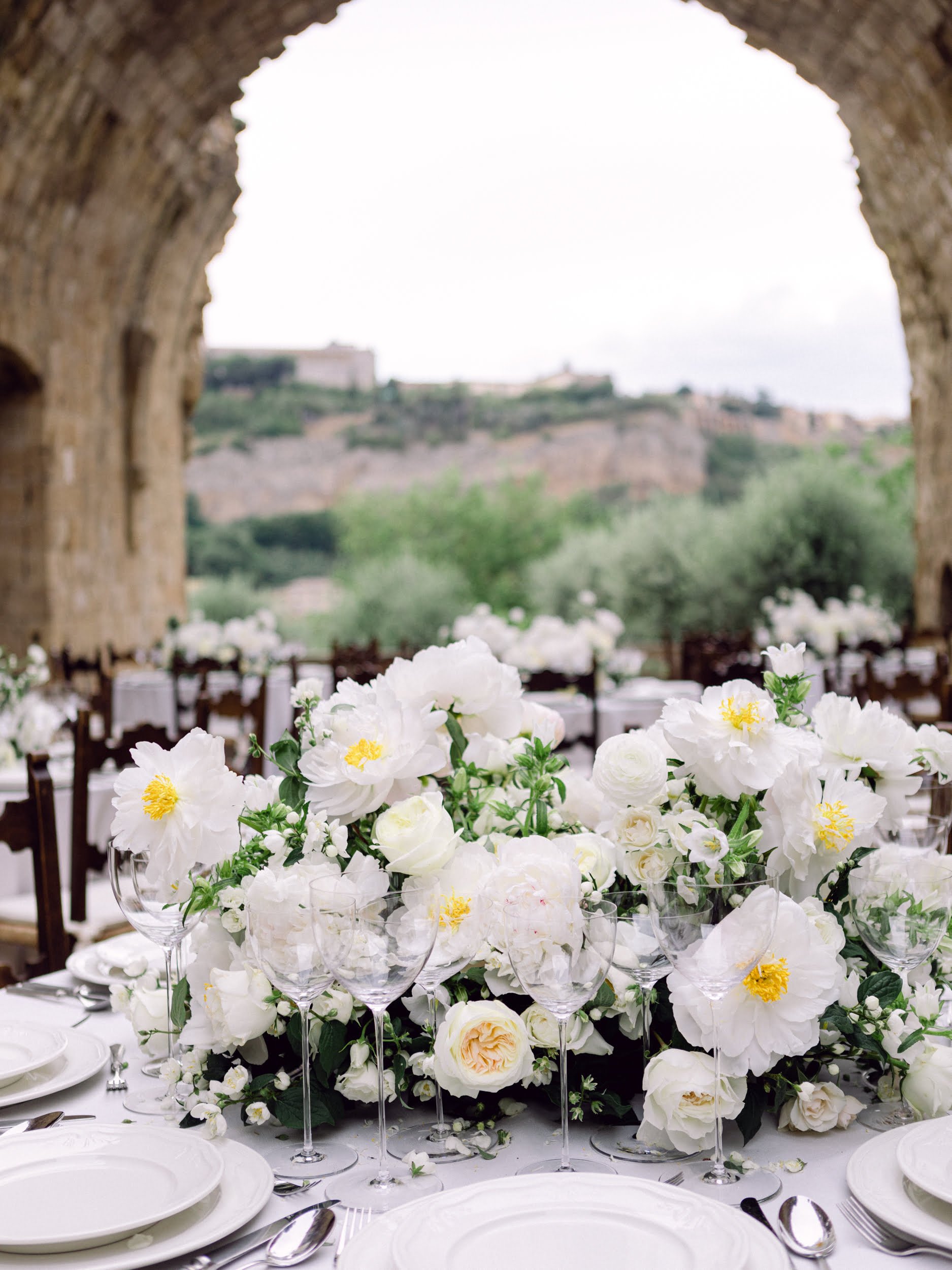 La-Badia-di-Orvieto-Wedding-Editorial-in-Umbria-Tuscany-Italy
