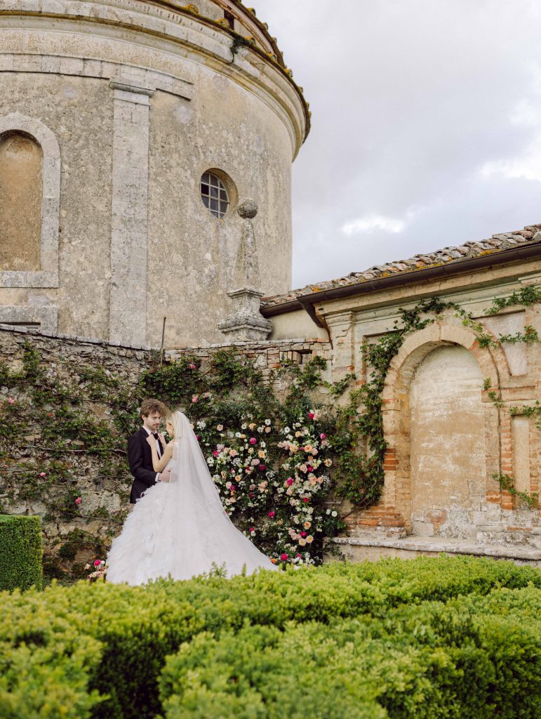 Destination-Wedding-in-Tuscany-Castello-di-Celsa-Editorial