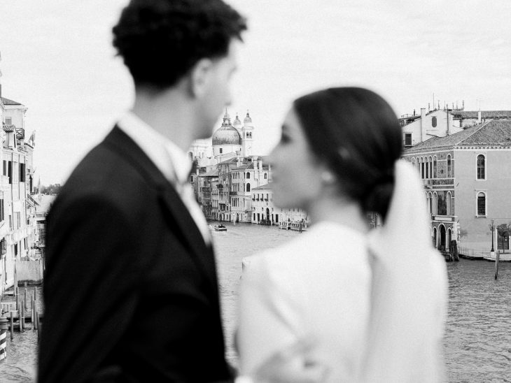 Intimate-Greek-wedding-in-Venice-in-November