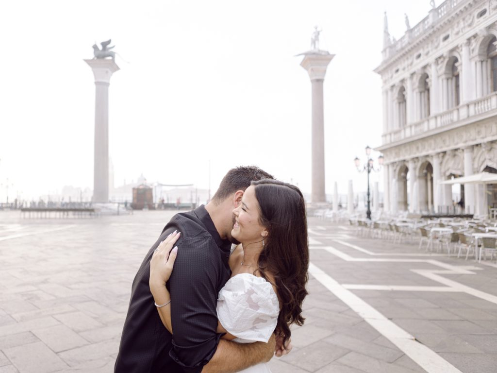 Couple photoshoot in Venice between Piazza San Marco, Arsenale, Castello