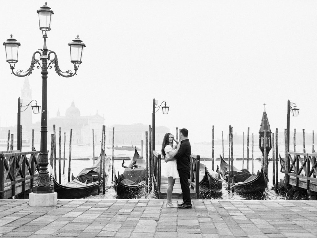 Couple photoshoot in Venice between Piazza San Marco, Arsenale, Castello