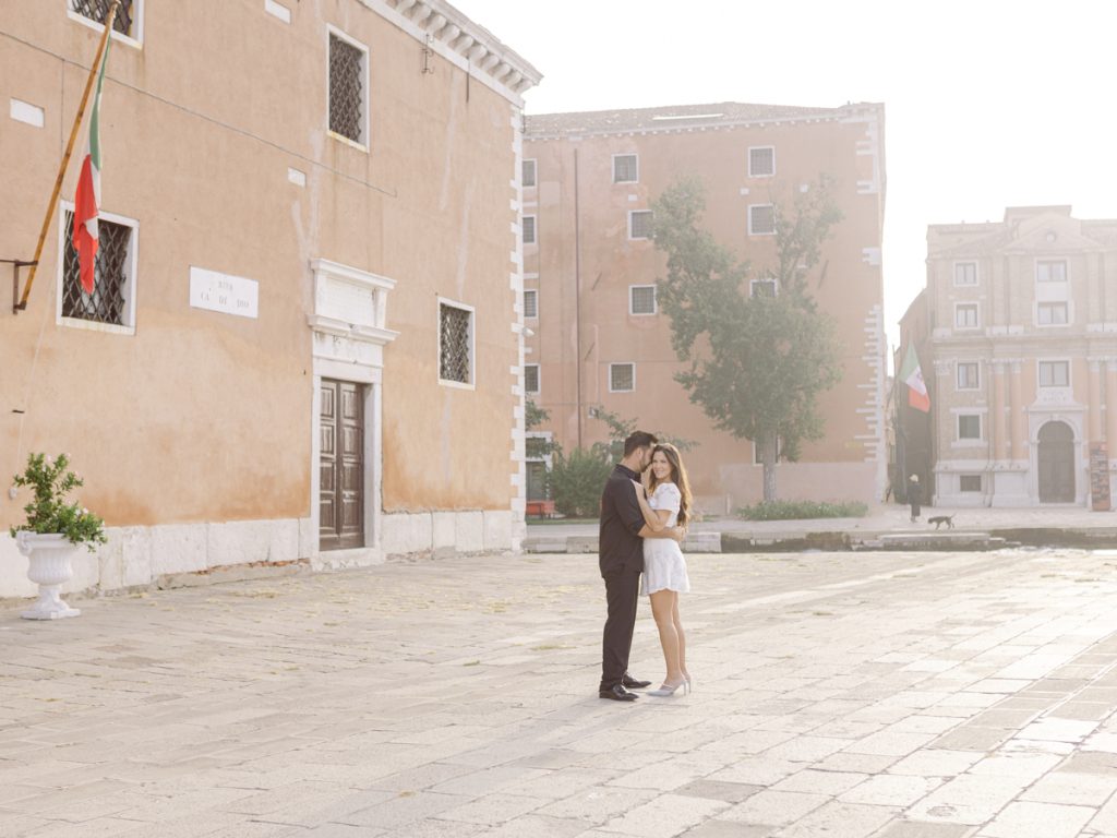 Couple photoshoot in Venice between Piazza San Marco, Arsenale, Castello