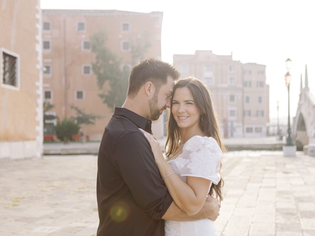 Couple photoshoot in Venice between Piazza San Marco, Arsenale, Castello