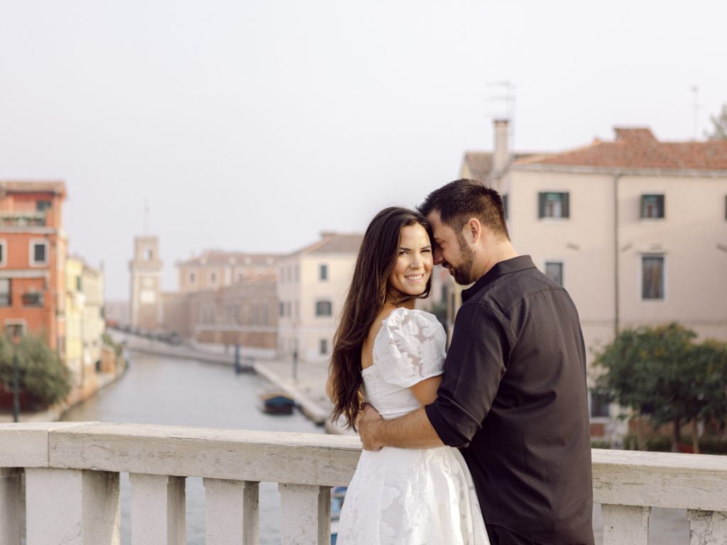 Couple photoshoot in Venice between Piazza San Marco, Arsenale, Castello