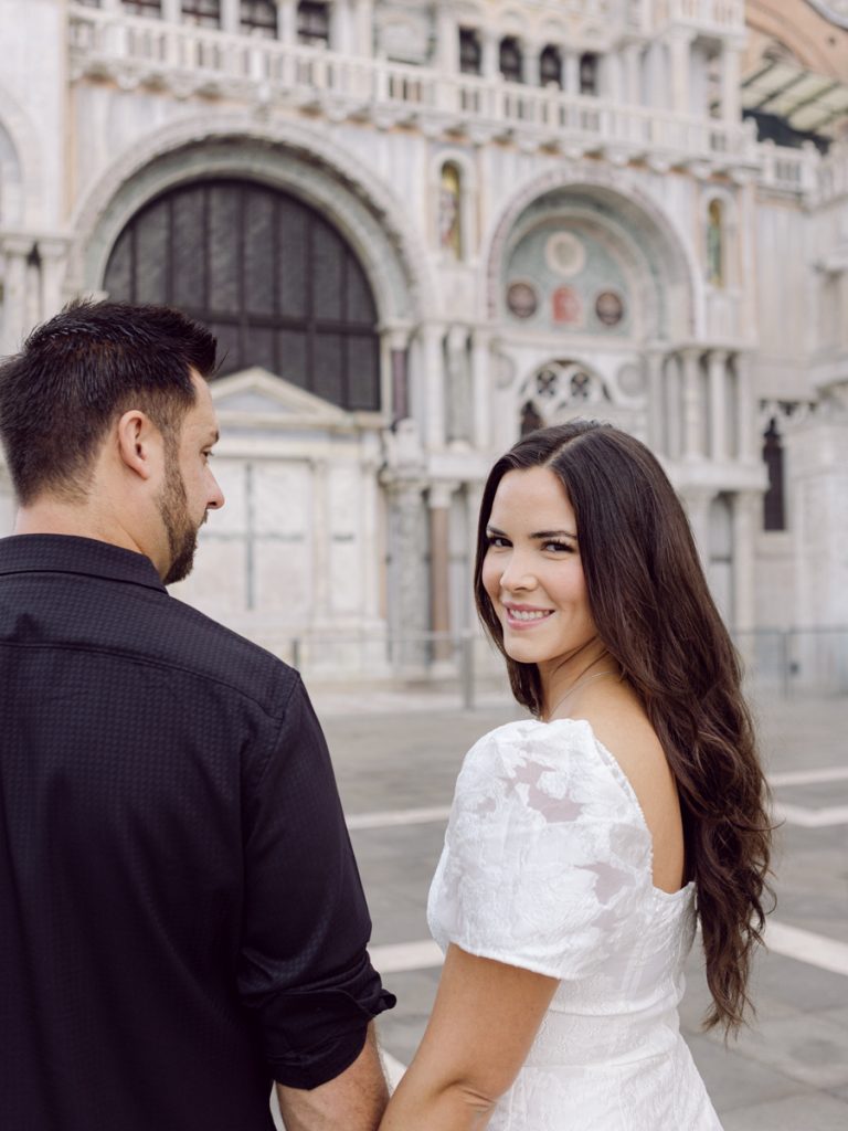 Couple photoshoot in Venice between Piazza San Marco, Arsenale, Castello