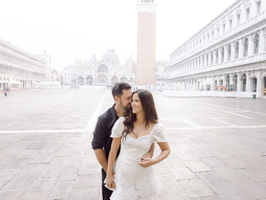 Couple photoshoot in Venice between Piazza San Marco, Arsenale, Castello