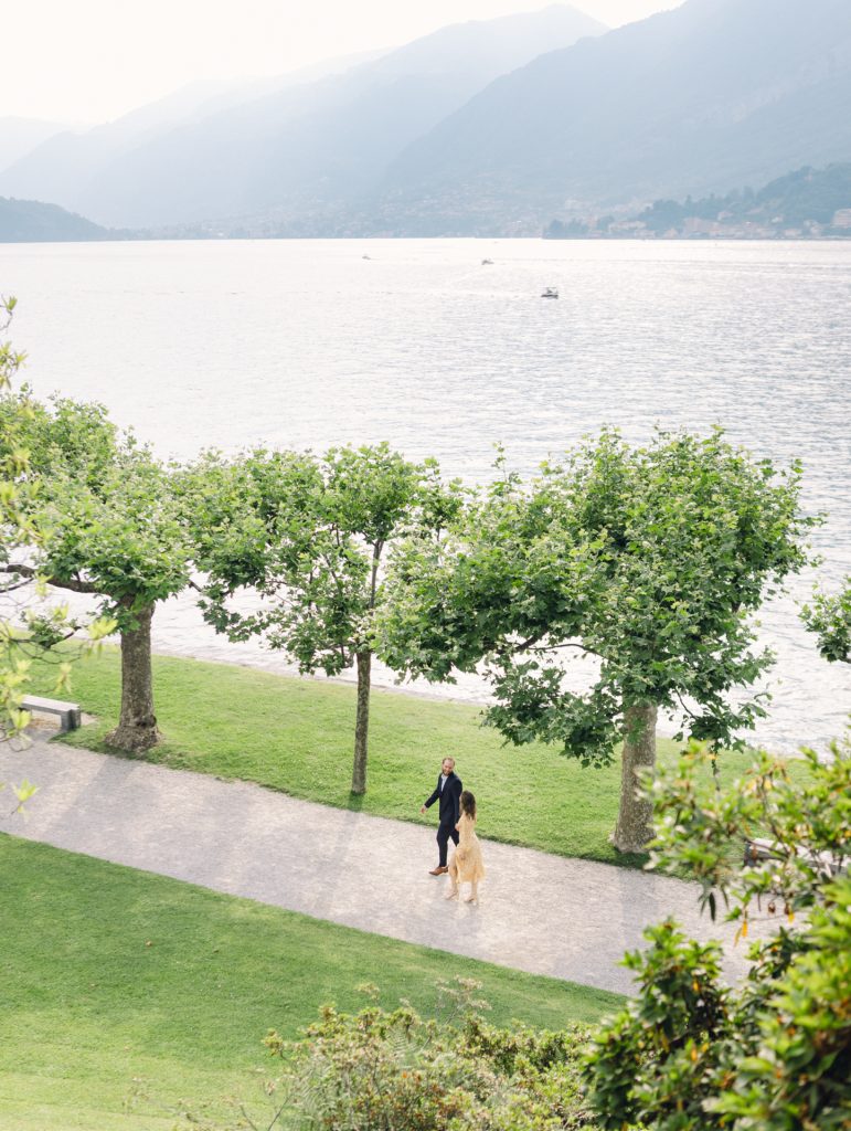 Villa-Melzi-Gardens-Honeymoon-photoshoot-in-Lake-Como