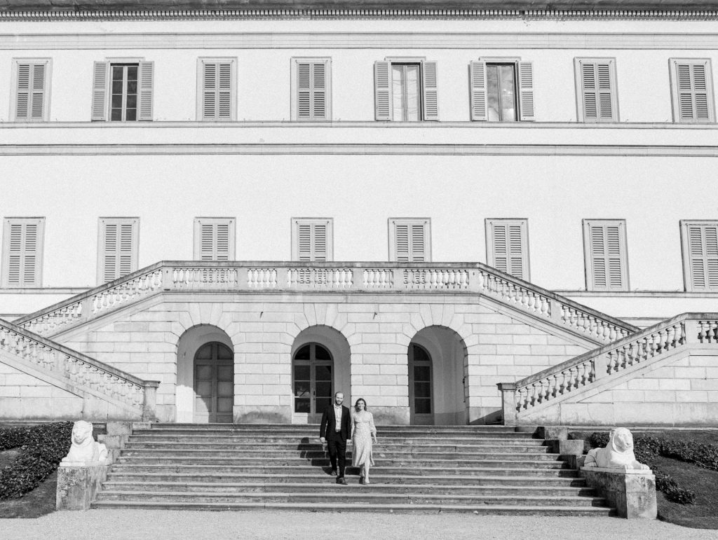 Villa-Melzi-Gardens-Honeymoon-photoshoot-in-Lake-Como