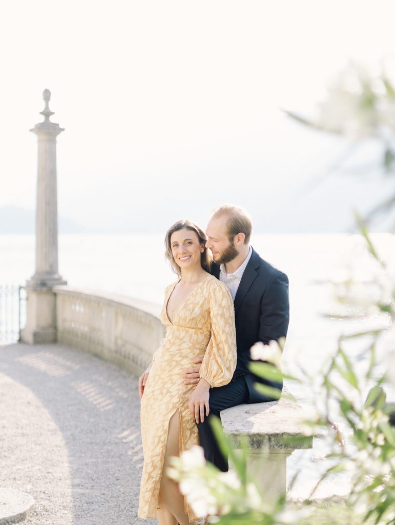 Villa-Melzi-Gardens-Honeymoon-photoshoot-in-Lake-Como