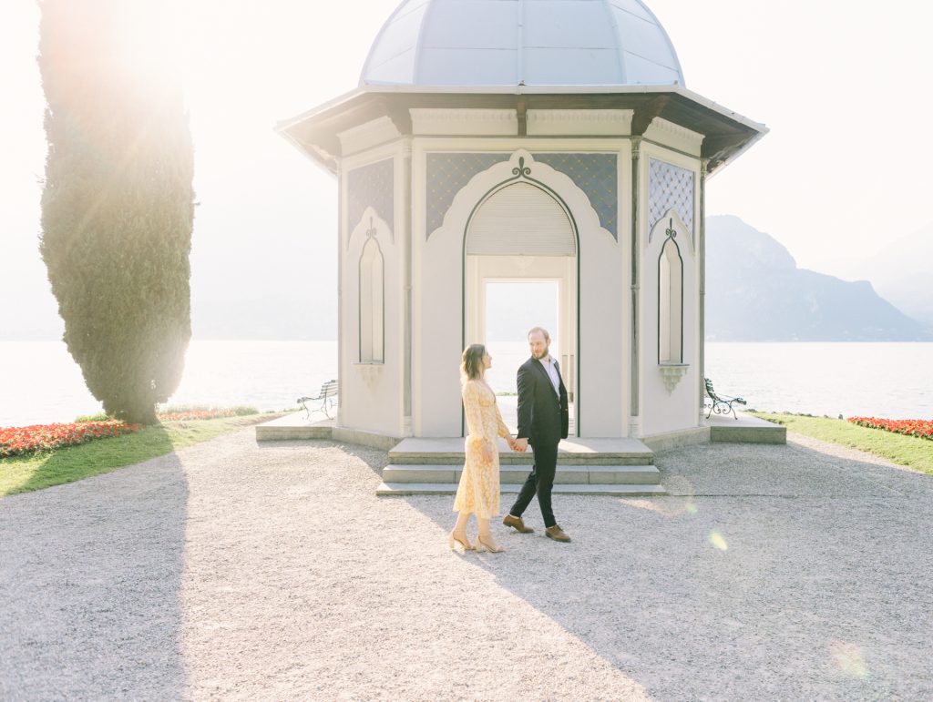 Villa-Melzi-Gardens-Honeymoon-photoshoot-in-Lake-Como