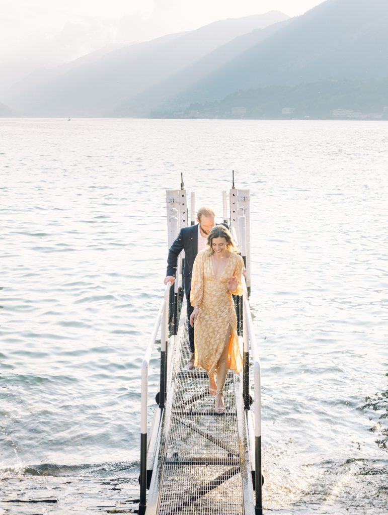 Villa-Melzi-Gardens-Honeymoon-photoshoot-in-Lake-Como