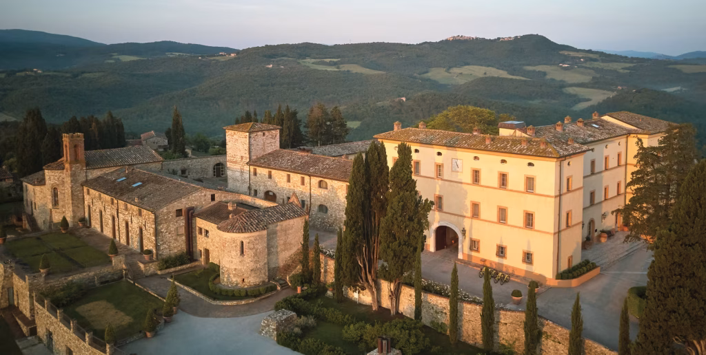 Castle-wedding-tuscany-Castello-di-Casole