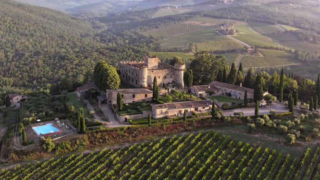 Castle-wedding-tuscany-Castello-di-Meleto