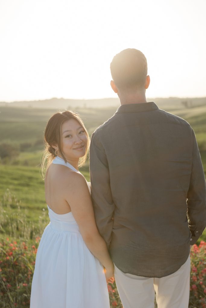 Honeymoon-in-Tuscany-Pienza-Italy-Sunset-Photoshoot