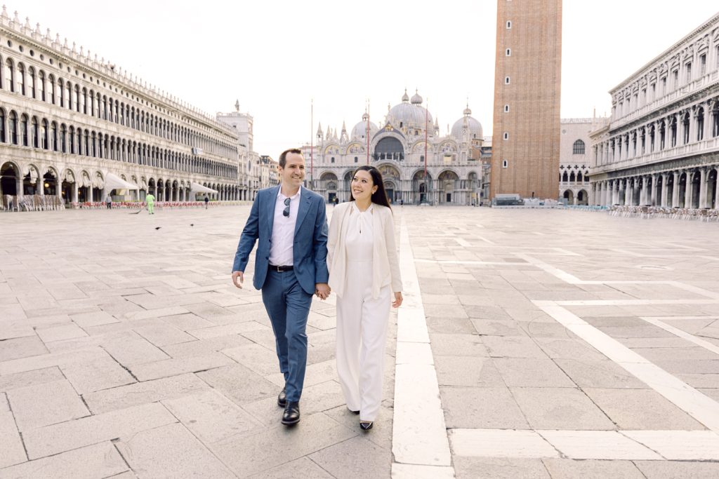 Pre-Wedding-Photoshoot-in-Venice-Spring