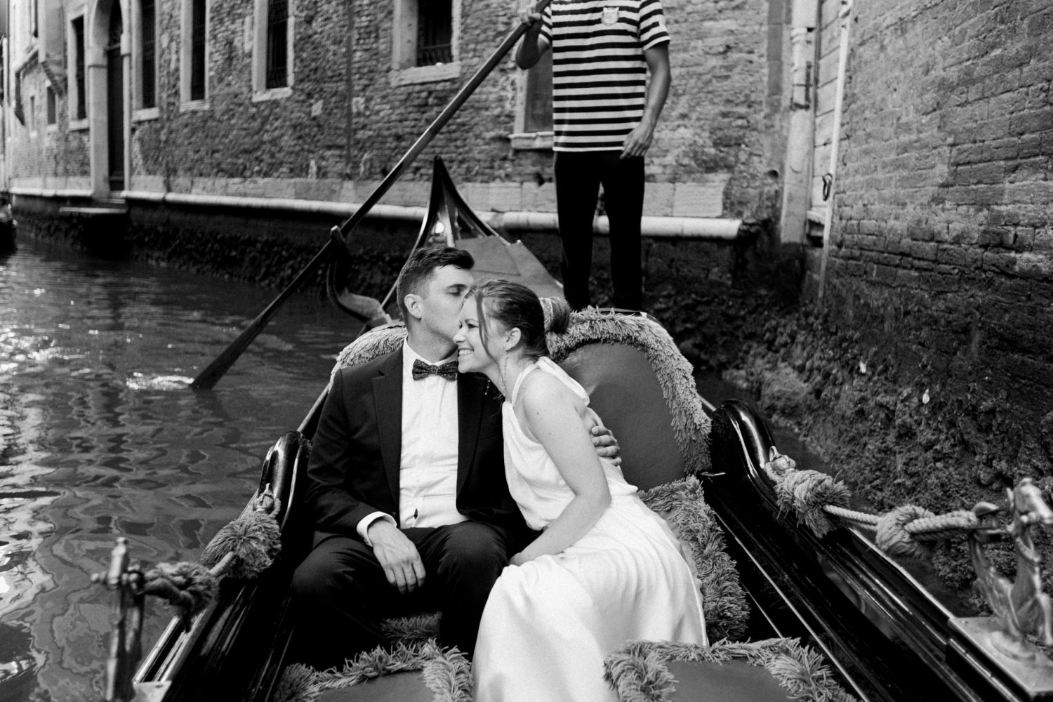 Summer-elopement-in-Venice-Italy