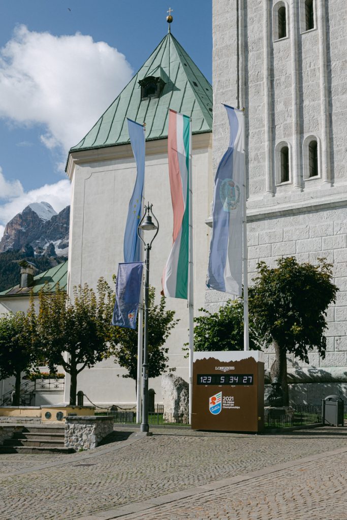 Elopement Photographer in Cortina, view of the city center